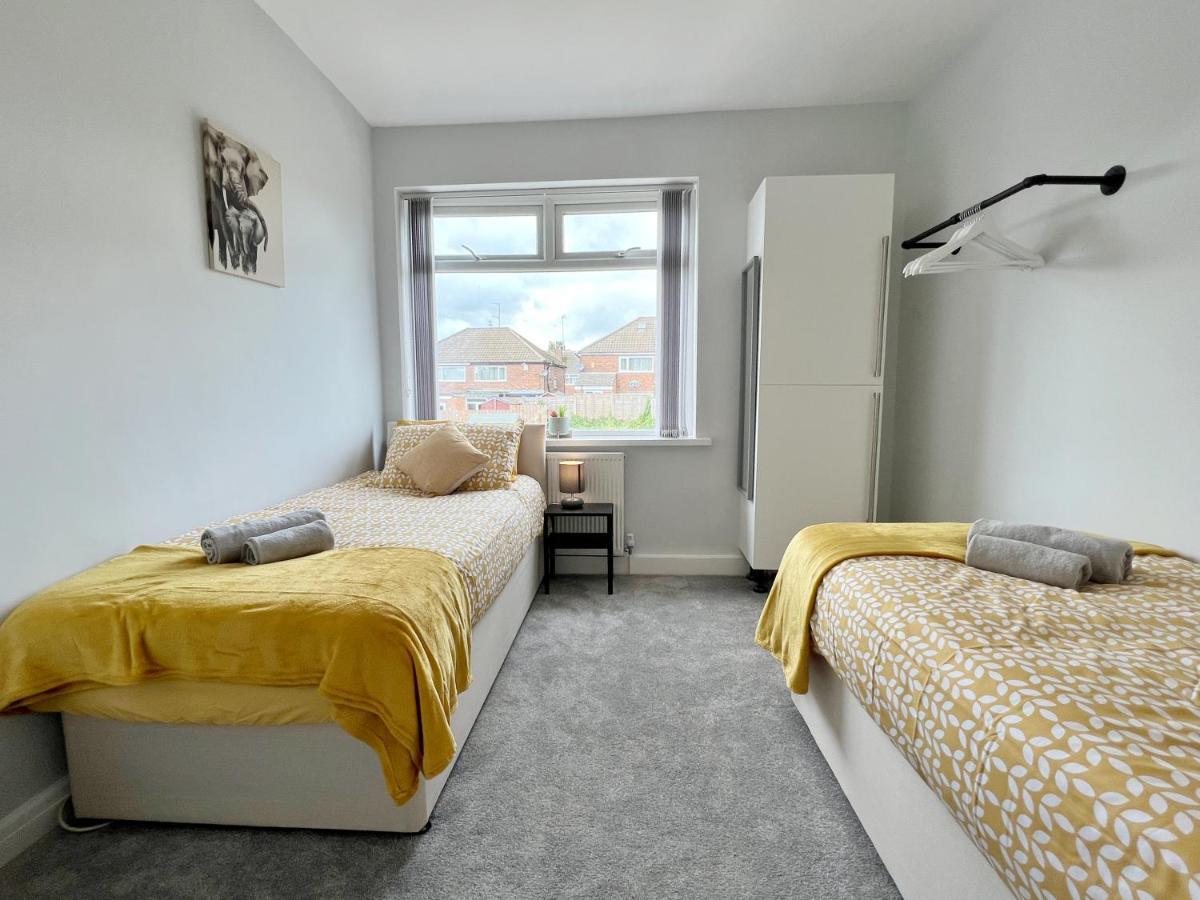 Cheerful 3 Bedroom Home With Netflix And Wi-Fi มิดเดิลตัน ภายนอก รูปภาพ