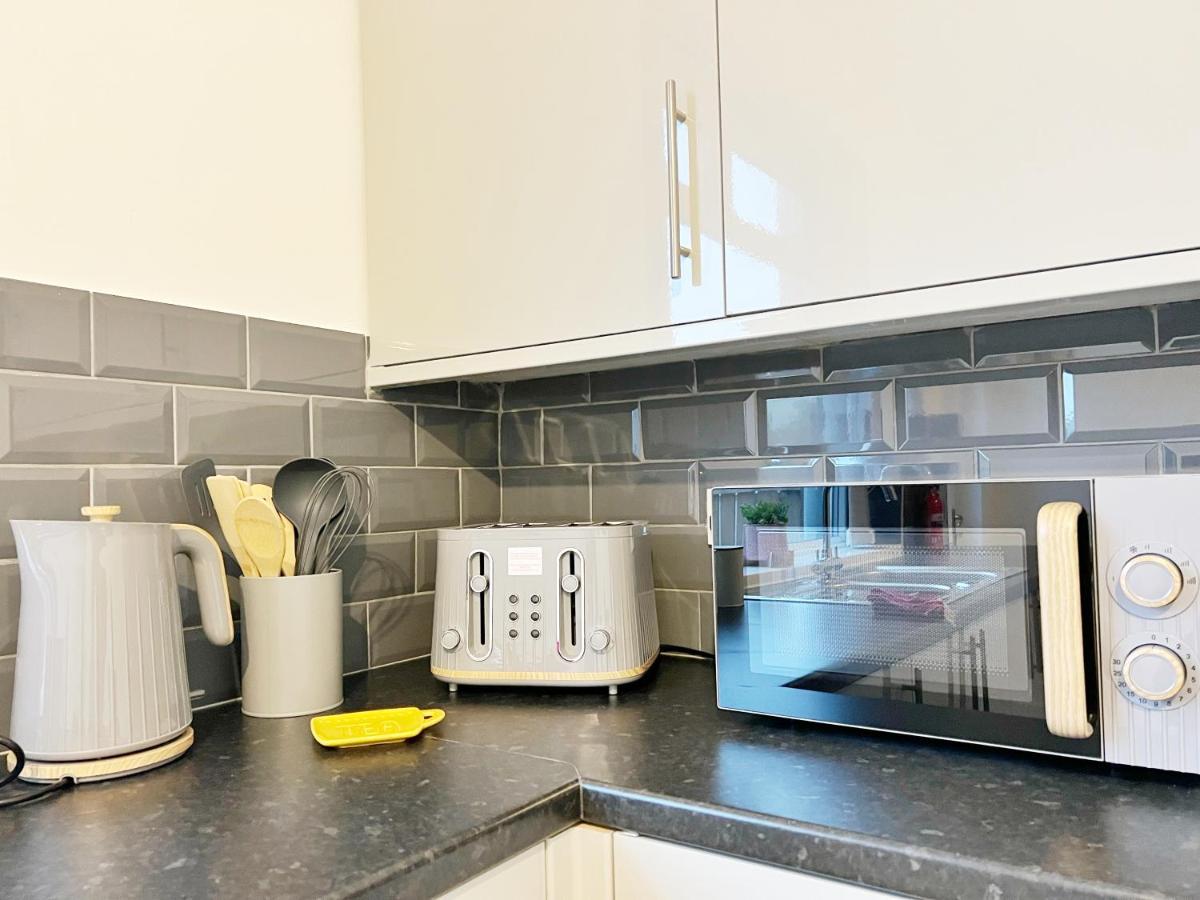 Cheerful 3 Bedroom Home With Netflix And Wi-Fi มิดเดิลตัน ภายนอก รูปภาพ